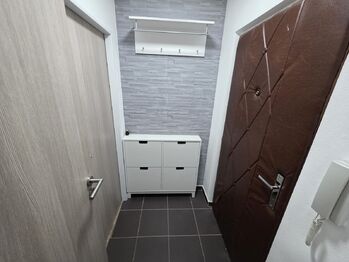 Pronájem bytu 1+kk v osobním vlastnictví 31 m², Doloplazy