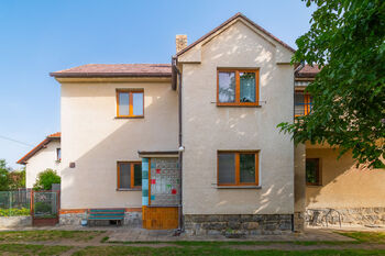 Exteriér - Prodej domu 173 m², Mladý Smolivec