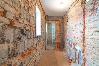 1. NP, koupelna - Prodej domu 173 m², Mladý Smolivec