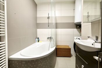 Prodej bytu 4+1 v osobním vlastnictví 99 m², Poniklá