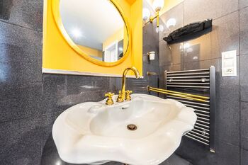 Prodej domu 333 m², Praha 5 - Košíře