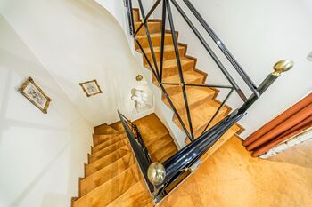 Prodej domu 333 m², Praha 5 - Košíře