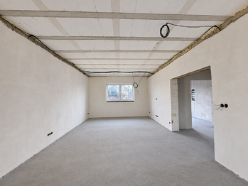 Prodej domu 213 m², Poštovice