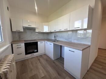 Pronájem bytu 2+1 v osobním vlastnictví 57 m², Ostrava