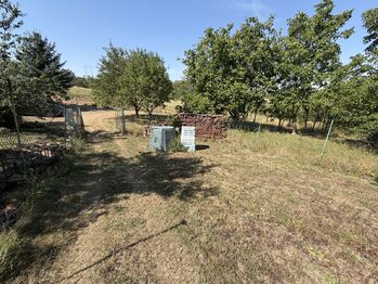 Prodej pozemku 1427 m², Nížkovice
