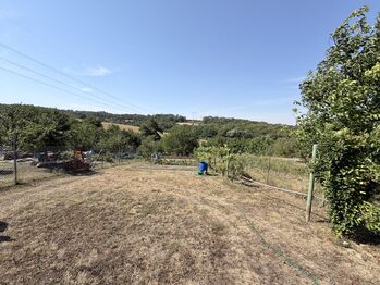 Prodej pozemku 1427 m², Nížkovice