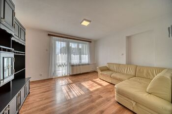Pronájem bytu 2+1 v osobním vlastnictví 61 m², Městec Králové