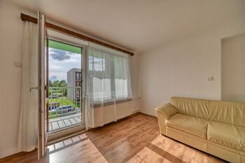 Pronájem bytu 2+1 v osobním vlastnictví 61 m², Městec Králové