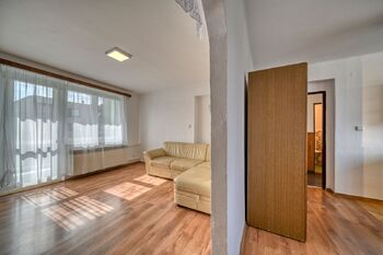 Pronájem bytu 2+1 v osobním vlastnictví 61 m², Městec Králové