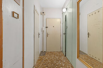 Chodba - Prodej bytu 2+1 v osobním vlastnictví 64 m², Bílina