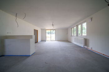 obývací pokoj - Prodej domu 119 m², Kyselka