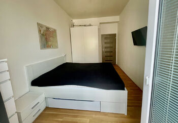 Pronájem bytu 2+kk v osobním vlastnictví 51 m², Praha 4 - Nusle