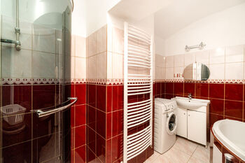 Prodej domu 226 m², Hošťálkovy