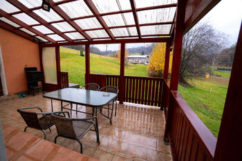 Prodej domu 226 m², Hošťálkovy