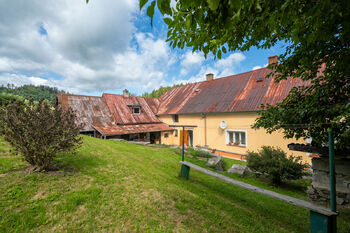 Prodej domu 226 m², Hošťálkovy