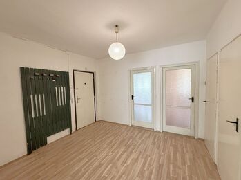 Pronájem bytu 2+1 v osobním vlastnictví 70 m², Praha 10 - Vršovice