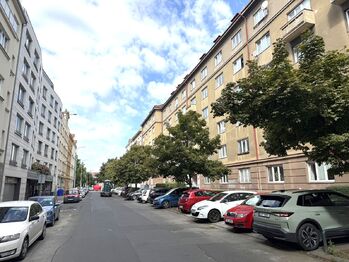 Pronájem bytu 2+1 v osobním vlastnictví 70 m², Praha 10 - Vršovice