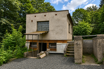 Prodej pozemku 875 m², Zlatá Olešnice