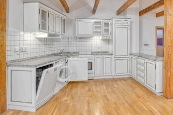 Pronájem bytu 2+kk v osobním vlastnictví 99 m², Poděbrady
