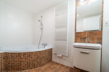 Pronájem bytu 2+kk v osobním vlastnictví 53 m², Praha 10 - Uhříněves