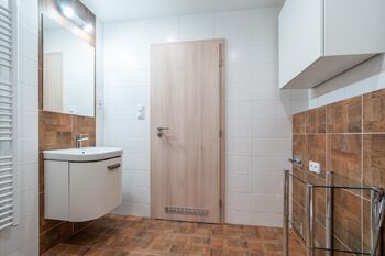 Pronájem bytu 2+kk v osobním vlastnictví 53 m², Praha 10 - Uhříněves