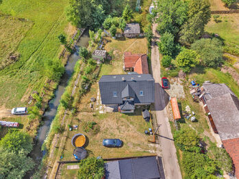 Prodej domu 136 m², Lužany
