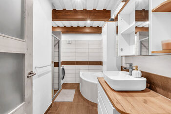 Prodej domu 136 m², Lužany