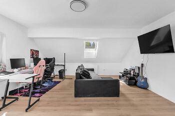 Prodej domu 136 m², Lužany