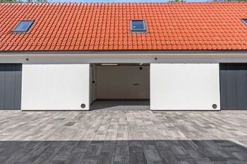 Garáž + ateliér - Prodej domu 144 m², Beroun