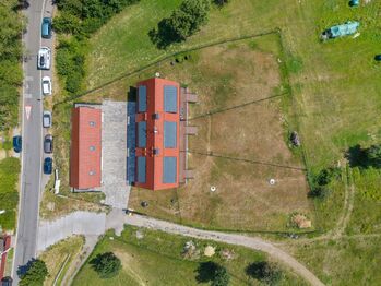Exteriér dron - Prodej domu 144 m², Beroun