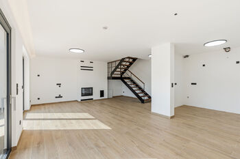 1NP - Prodej domu 144 m², Beroun