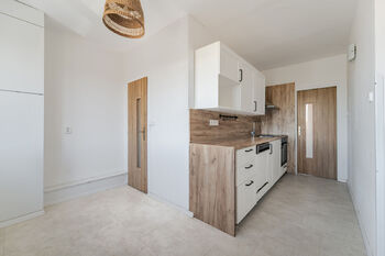 Prodej bytu 3+1 v osobním vlastnictví 77 m², Nížkovice