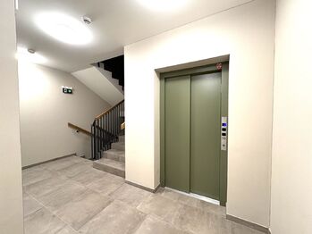 Pronájem bytu 2+kk v družstevním vlastnictví 48 m², Praha 9 - Černý Most