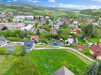 Výhled z pozemku - Prodej pozemku 740 m², Lánov