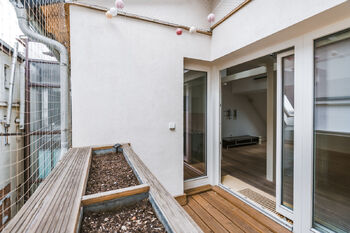 TERASA 6,7 m² - Prodej bytu 3+kk v osobním vlastnictví 144 m², Praha 3 - Žižkov