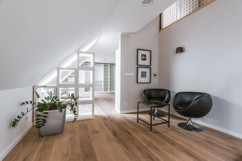 PRACOVNÍ KOUT - Prodej bytu 3+kk v osobním vlastnictví 144 m², Praha 3 - Žižkov