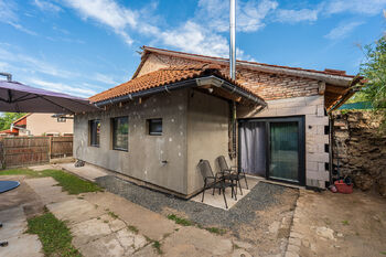 Zákoutí pro terasu - Prodej domu 78 m², Vinaře