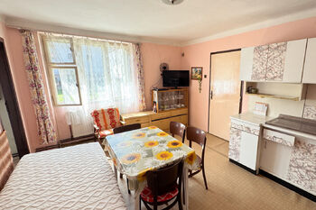 Kuchyně - Prodej domu 130 m², Kladruby nad Labem