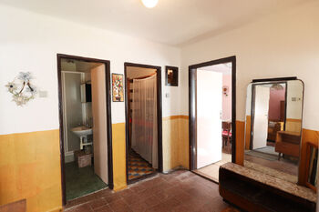 Chodba - Prodej domu 130 m², Kladruby nad Labem
