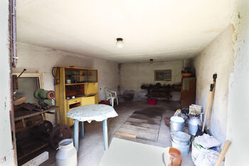 Garáž - Prodej domu 130 m², Kladruby nad Labem