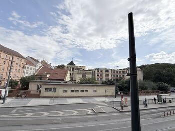 Okolí domu - Prodej bytu 2+kk v osobním vlastnictví 38 m², Praha 4 - Michle
