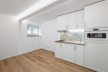 Prodej bytu 2+kk v osobním vlastnictví 22 m², Praha 6 - Břevnov