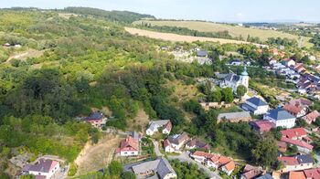 Prodej pozemku 3489 m², Osvětimany