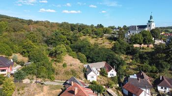 Prodej pozemku 3489 m², Osvětimany