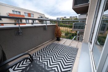 Pronájem bytu 1+kk v osobním vlastnictví 2493 m², Praha 5 - Stodůlky