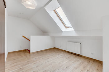Prodej bytu 3+kk v osobním vlastnictví 74 m², Hýskov