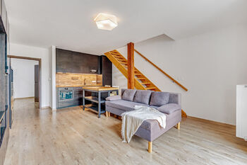 Prodej bytu 3+kk v osobním vlastnictví 74 m², Hýskov