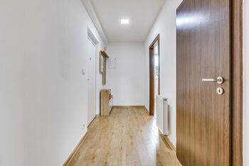Prodej bytu 3+kk v osobním vlastnictví 74 m², Hýskov