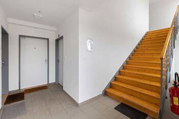 Prodej bytu 3+kk v osobním vlastnictví 74 m², Hýskov