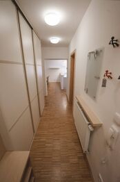 Předsíň - Pronájem bytu 2+kk v osobním vlastnictví 59 m², Brno